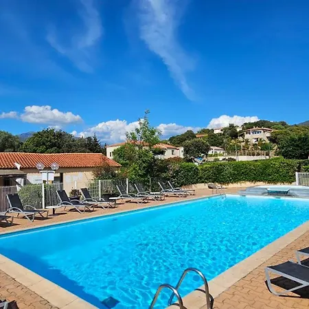 T2 Dolce & C4 Vue Et Piscine *