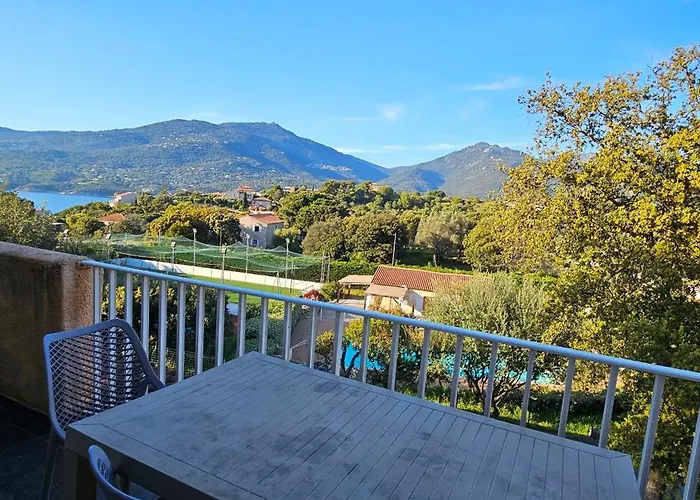 T2 Dolce & C4 Vue Et Piscine